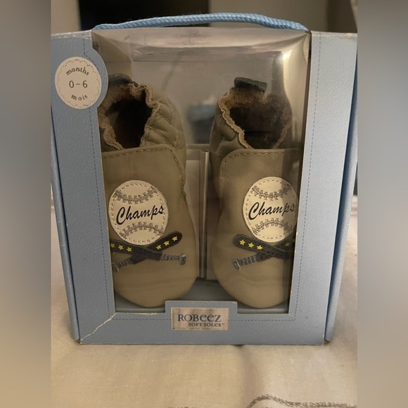 🆕 Robeez | Champ gray leather baseball theme crib shoes | 0-6 month - Picture 3 of 8